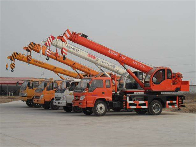 鲁甸县设备出现故障导致停工，怎么处理？是否有备用设备替换？