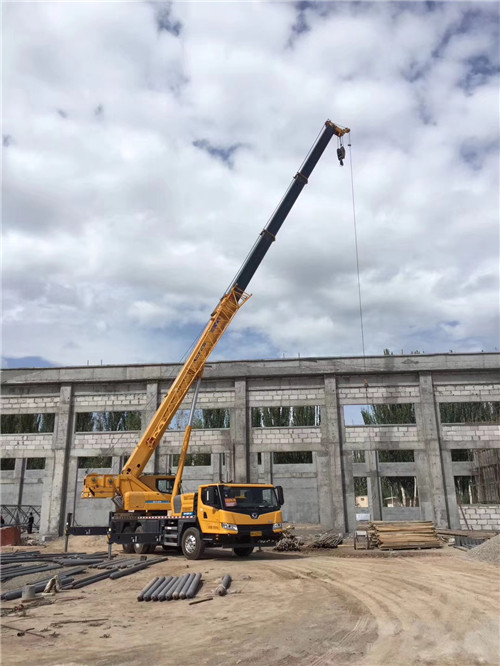 鲁甸县吊装作业前会做设备检查吗？安全保障措施有哪些？